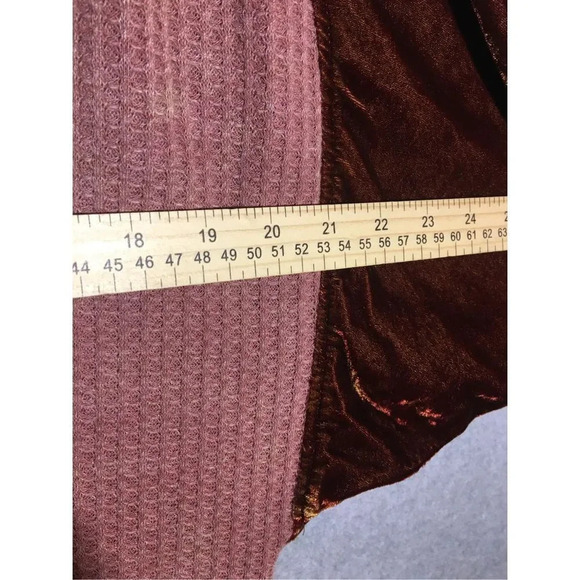 Womens Ginmicks Sweater Mixed Media Textures Velvet Dark Pink Casual V Neck - Picture 2 of 5